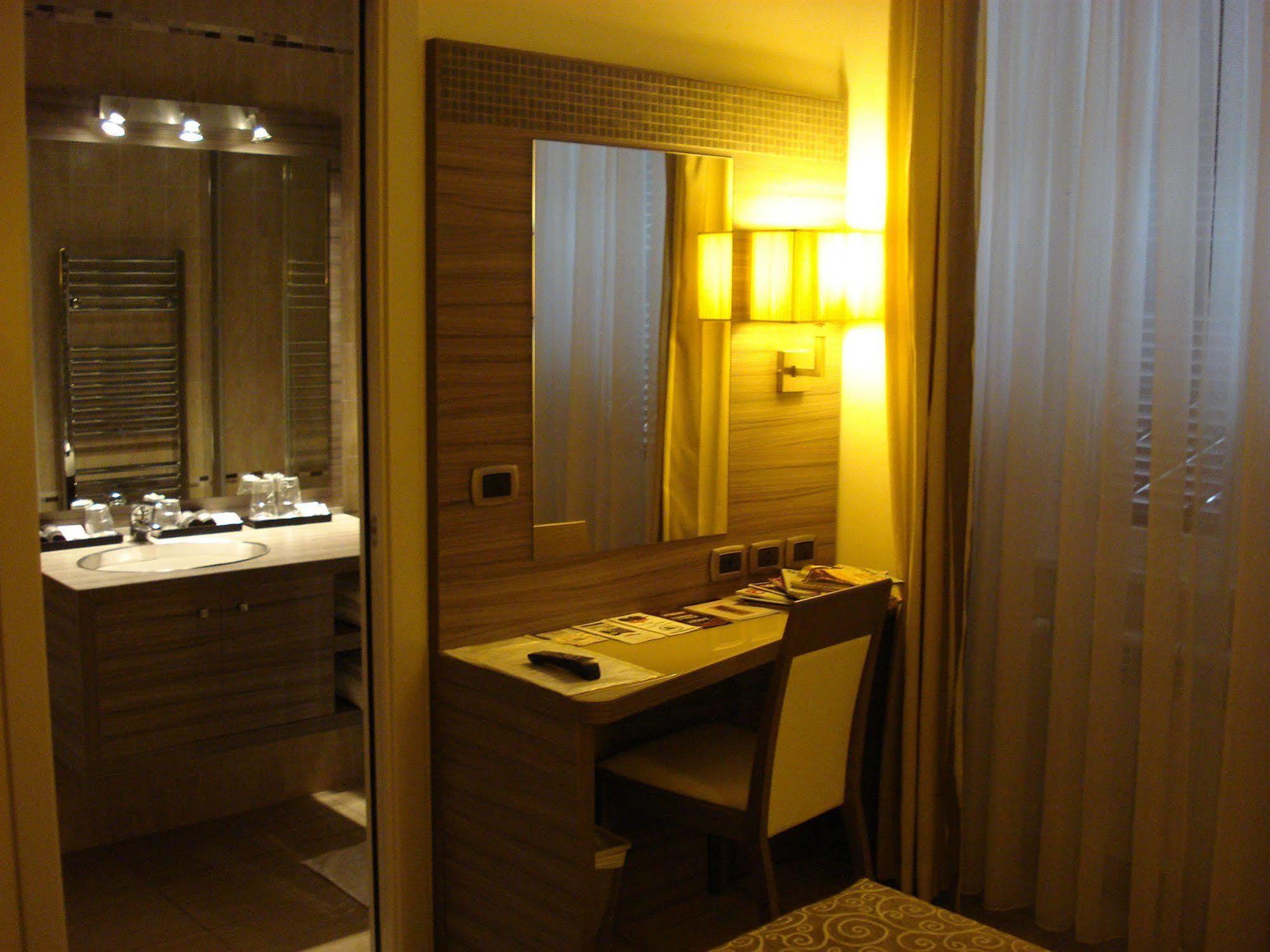 Morrisson Exclusive Rooms Roma Exterior foto