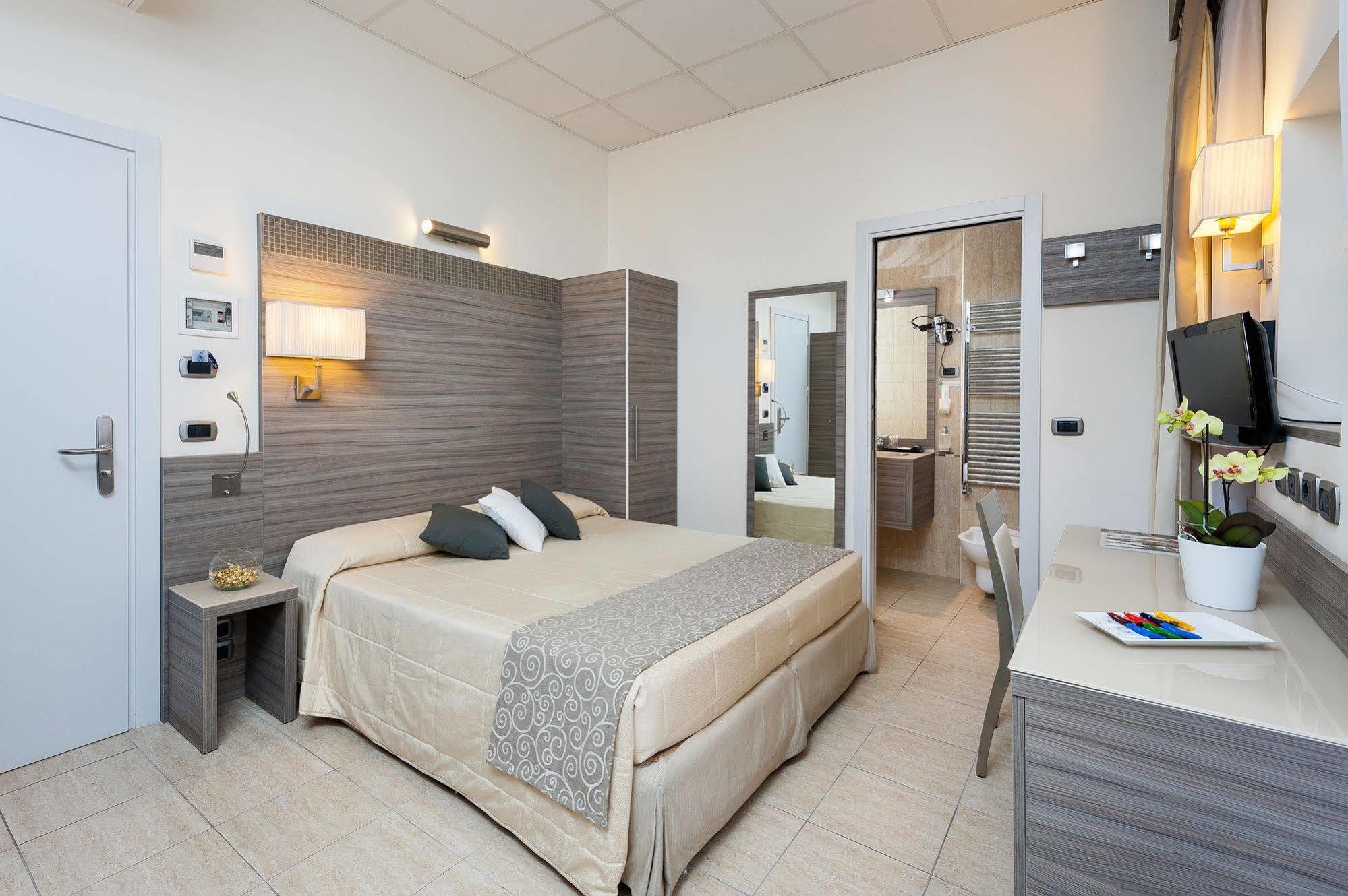 Morrisson Exclusive Rooms Roma Exterior foto